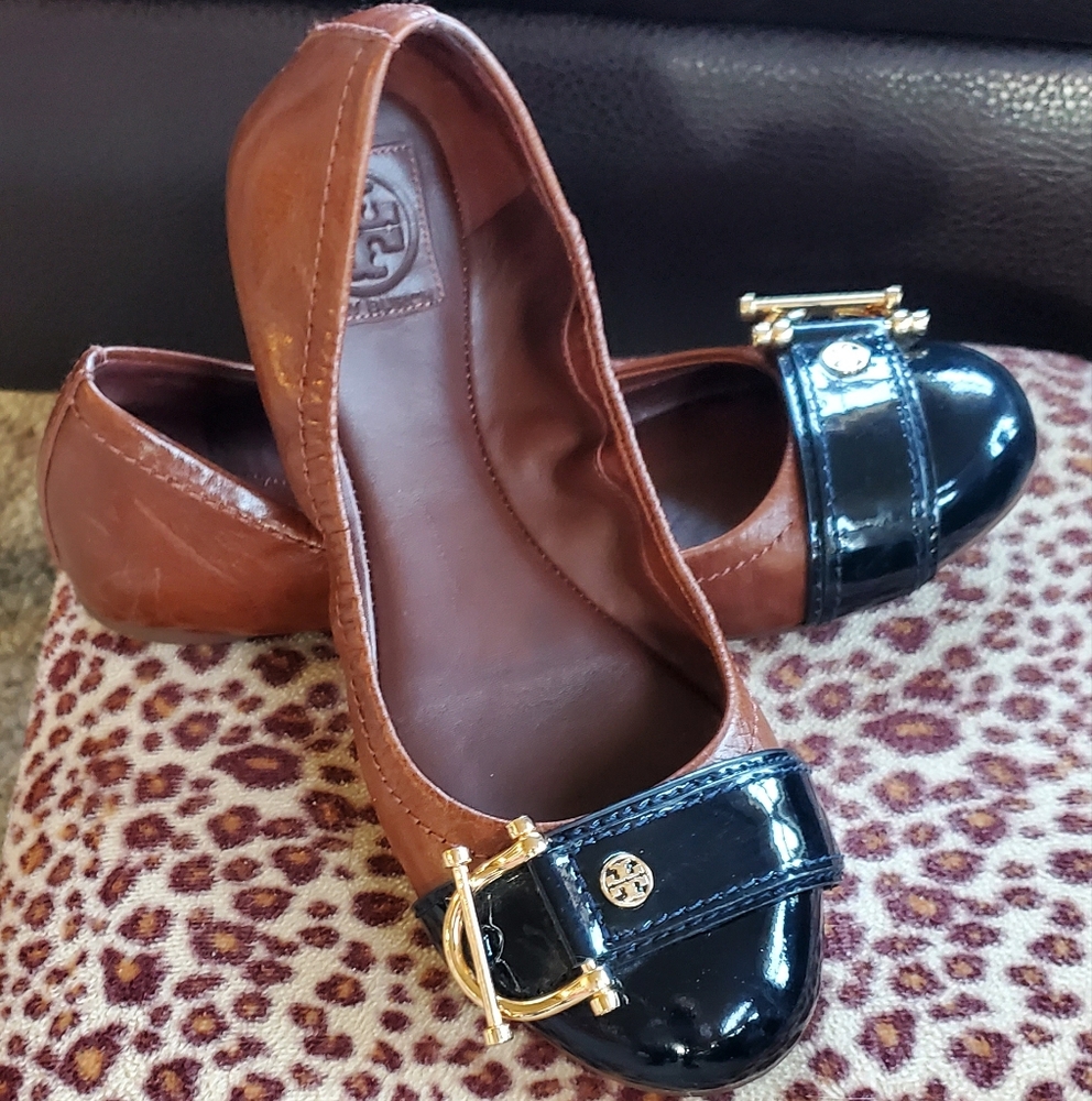 Tory Burch Noel Buckle Toe Desgn/Brown and Black Size W Dust Bag 6.5 M⚜️🤎🖤⚜️